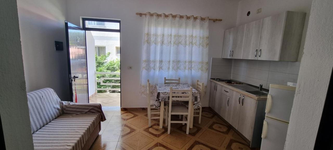 Velipojë Roan Apartments מראה חיצוני תמונה