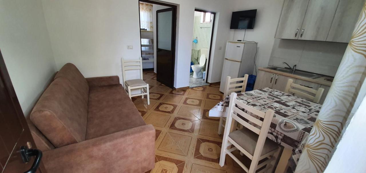 Velipojë Roan Apartments מראה חיצוני תמונה